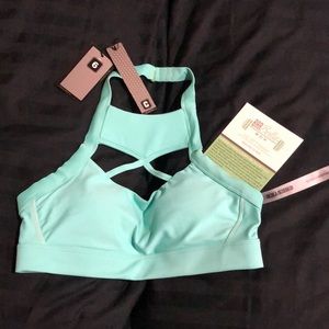 Chestee Kandace Sports Bra